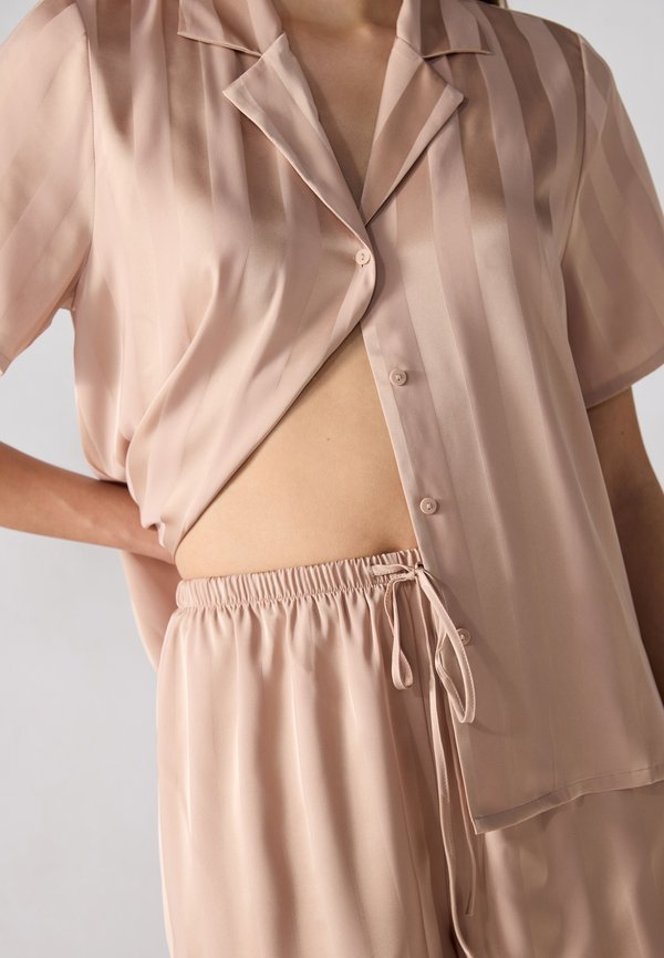 SET - Pyjama set - beige3