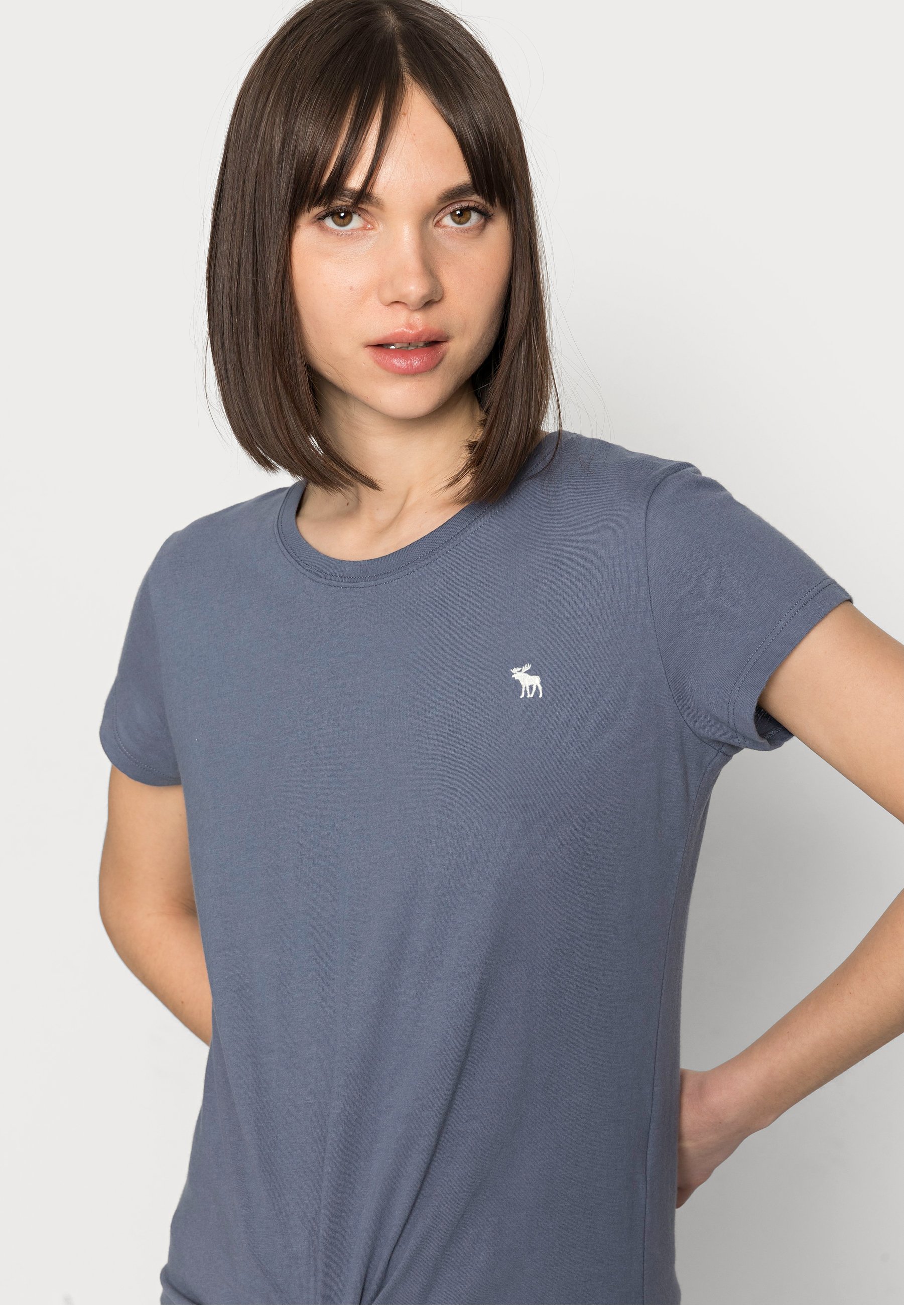 nas one love t shirt