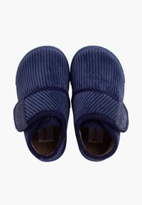 Pantofole in corda di colore blu navy con superficie testurizzata, strap con chiusura a velcro, punta arrotondata e fodera morbida per il massimo comfort.