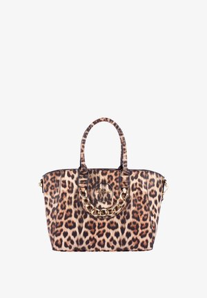 Tote taška s leopardím potiskem, dvojitými uchy, zlatým řetízkem a kulatým logem. Materiál vypadá hladce a má strukturovaný tvar.