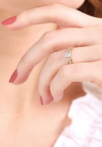 Lucardi AANZOEKS FLORENCE MET ZIRKONIA - Bague - goudkleurig