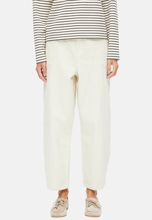 s.Oliver, JEANS-HOSE - Loose-fit jeans - helles beige