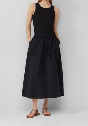Falda acampanada - black