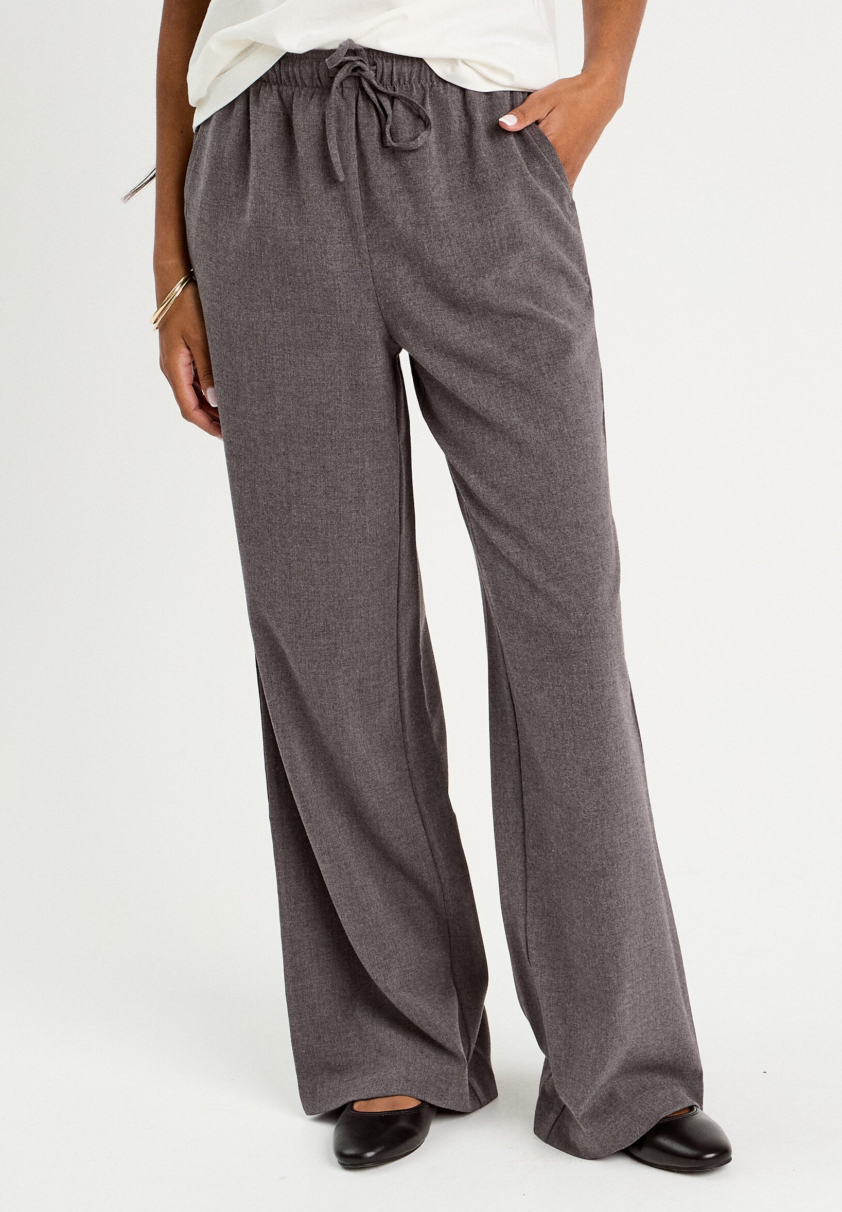 Cache Cache Tracksuit bottoms gris foncé/dark grey Zalando