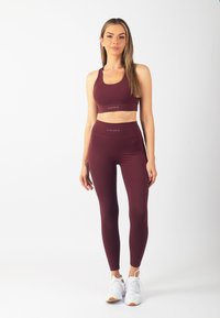 Carlheim Leggings - Byxor - burgundy
