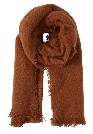 Écharpe marron douce et épaisse avec une texture duveteuse et des bords frangés, roulée lâchement et présentée sur un fond blanc.