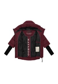Burgunderfarbene gepolsterte Jacke mit schwarzem Innenfutter. Verfügt über elastische Bündchen, eine Innentasche und Branding im Inneren. Reißverschluss und Kapuze.