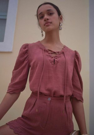 SCALLOP HEM - Blouse - blush pink