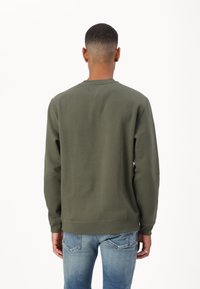 Tommy Jeans FLAG CREW - Sweatshirt - fatigue green