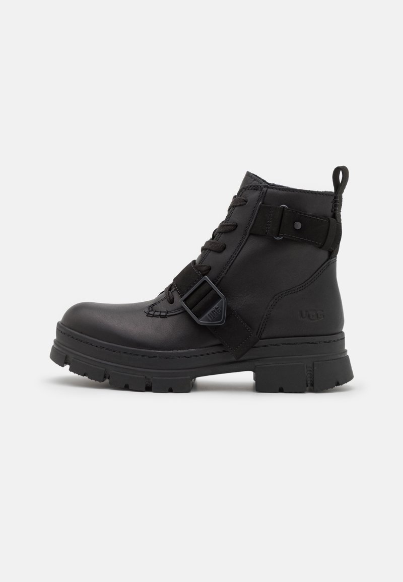 UGG Stivaletti con plateau - black
