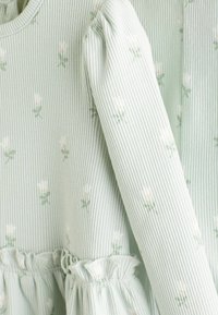 Next SET - Ilgarankovis viršutinės dalies drabužis - sage green