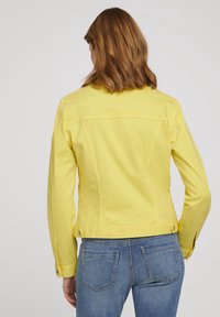 TOM TAILOR Chaqueta vaquera - light yellow