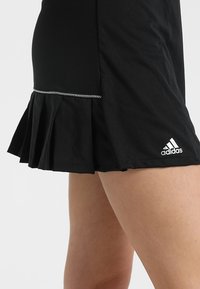 adidas Performance Robe de sport - black