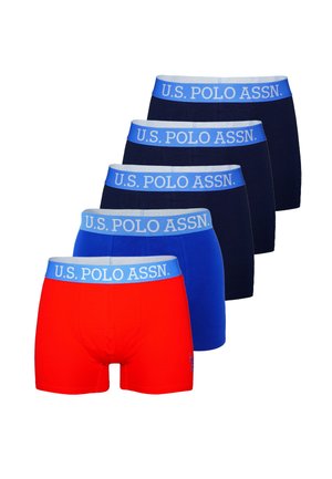 Fünf Paare Baumwoll-Boxershorts in Rot, Blau und Marineblau, mit elastischen Taillenbünden und ‚U.S. POLO ASSN.‘-Logo.