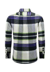 Langsleeve geruite shirt met zwart, grijs en witte ruitpatronen, aangevuld met paarse en groene accenten. Gemaakt van een zachte stof met een knoopmanchet.