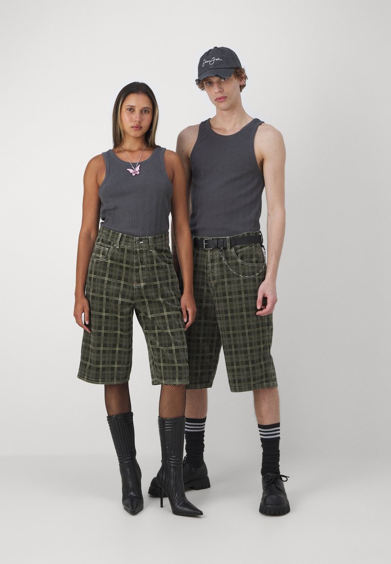jaded london GREEN CHECK JORTS w30 