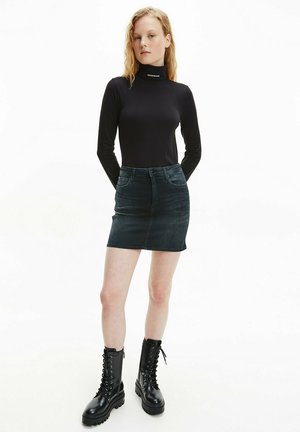 SLIM ROLL NECK - Camiseta de manga larga - ck black