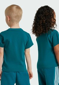 adidas Originals TREFOIL - T-shirt med print - legacy teal