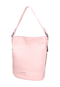 Borsa a spalla in pelle rosa con una texture liscia, cerniera laterale e dettagli in borchie circolari lungo il fondo. Dotata di una tracolla regolabile.