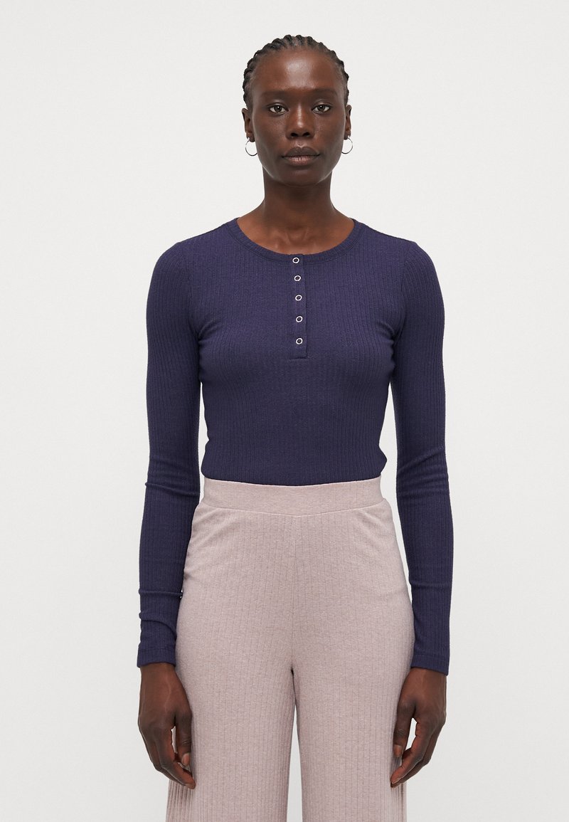 ONLY Tall ONLLINEA O NECK BUTTON - Long sleeved top - night sky melange
