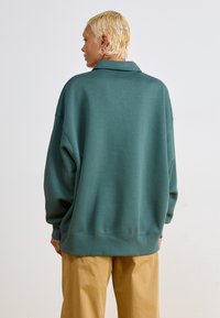 Nike Sportswear Φούτερ - vintage green/sail