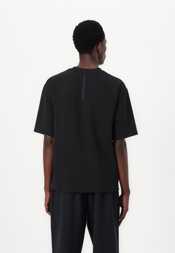 RESERVE POCKET TEE - Basic T-shirt4