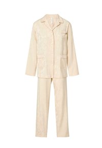 Conjunto de pijama beige que incluye una camisa con botones y cuello, dos bolsillos frontales y pantalones rectos a juego con un sutil patrón floral.