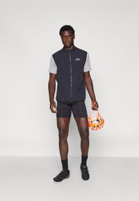 Oakley VEST - Bodywarmer - blackout
