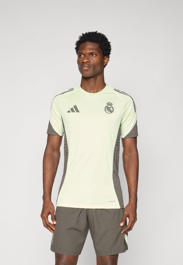 REAL - Club wear - almost lime