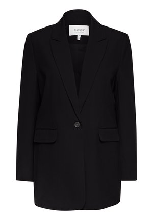 Sort blazer lavet af glat stof, med en enkelt knaplukning, slå-om kraver og to frontlommer med en struktureret pasform.