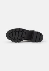 Bullboxer Stivaletti con plateau - black