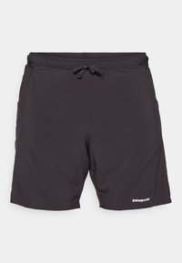 STRIDER PRO  - Pantalones montañeros cortos - black