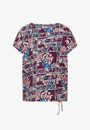 Bluzka z krótkim rękawem z wielokolorowym abstrakcyjnym kwiatowym wzorem w kolorach fioletowym, różowym, niebieskim i białym, ozdobiona liniami przypominającymi łańcuch oraz regulowanym sznurkiem z przodu u dołu.