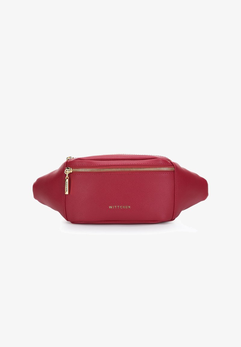 Rote Leder-Umhängetasche mit einem goldenen Reißverschluss und Logo. Besitzt eine rechteckige Form mit abgerundeten Enden und einer strukturierten Oberfläche.