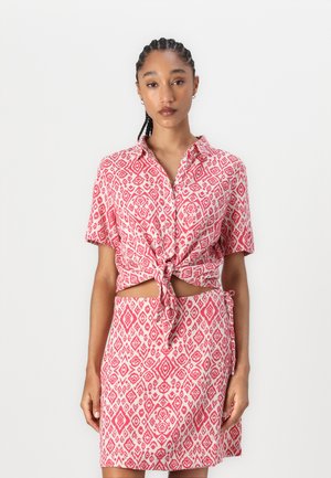 ICHI LINNO - Button-down blouse - geranium diamond ikat