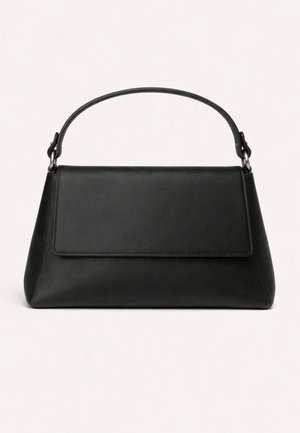 Must nahast käekott, millel on ülemine klapp, trapetsikujuline ning üks kõver sang, mis on kinnitatud metallist rõngastega.