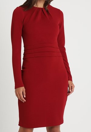 Fodralklänning - dark red