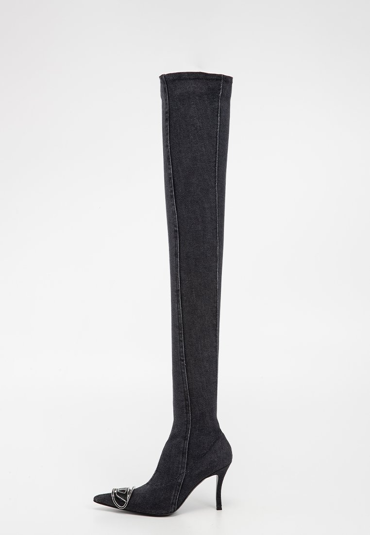 Botas mosqueteras