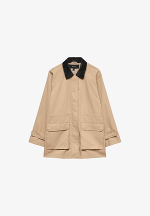 Beež värvusega jakk musta sametkraega, pikkade varrukatega, esiküljel klapimõõtmete taskud ja kinnised nööpidega.