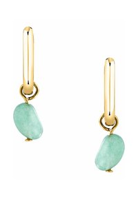 Guld hoop øreringe med en struktureret grøn sten vedhæng fastgjort med en cirkulær accent. Minimalistisk design med en glat finish.