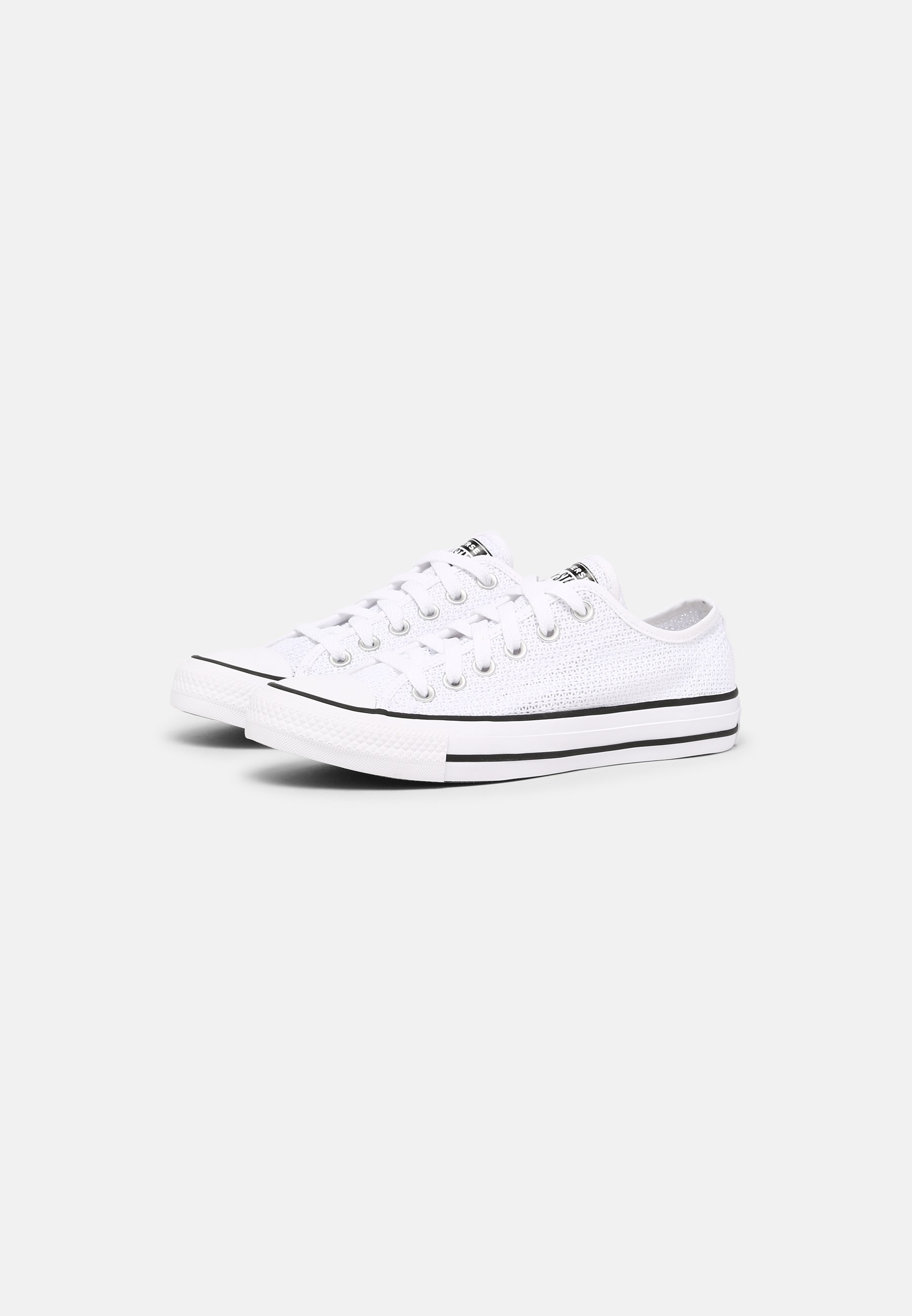 converse basse blanche crochet