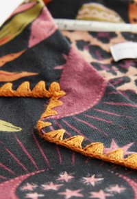 Never Fully Dressed BUTTON THROUGH - REGULAR FIT SET - Pižamos komplektas - black