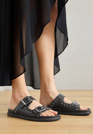 Mules - black