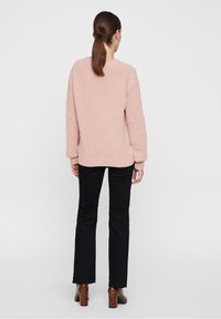 Vero Moda Svetr - light pink