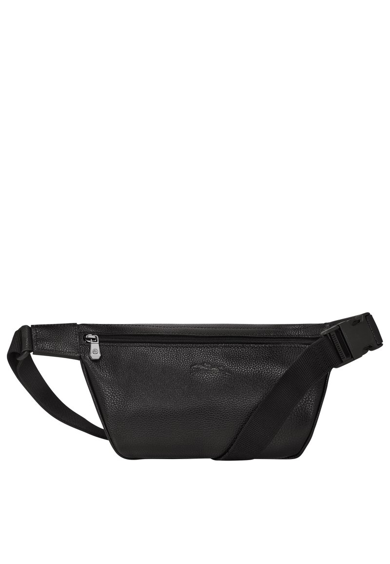 Schwarze Lederbauchtasche mit strukturierten Oberflächen, ausgestattet mit einem oberen Reißverschluss, verstellbarem Tragegurt und schlichtem Design ohne zusätzliche Verzierungen.