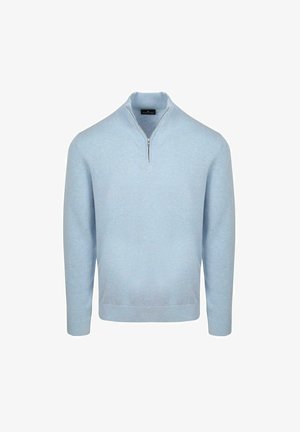 Lichtblauwe pullover met lange mouwen, een halve rits aan de kraag en geribbelde boorden en zoom, weergegeven op een witte achtergrond.