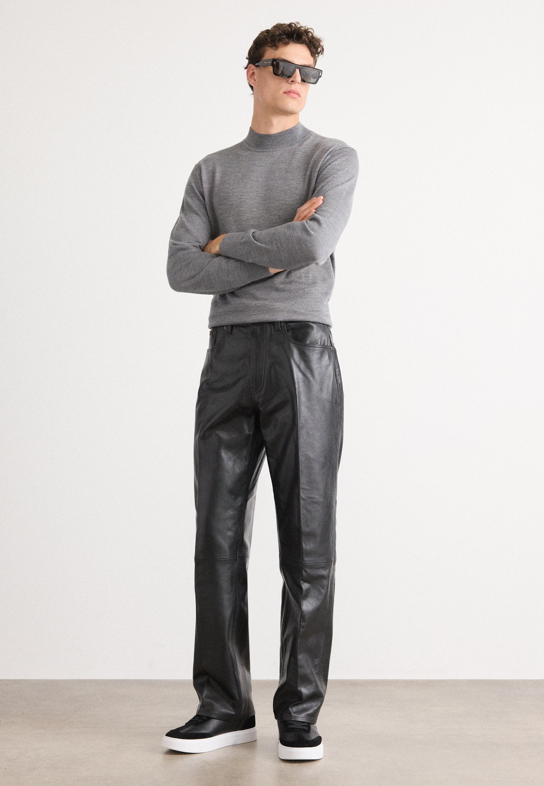 Calvin Klein 90S STRAIGHT - Leather trousers - black - Zalando.co.uk