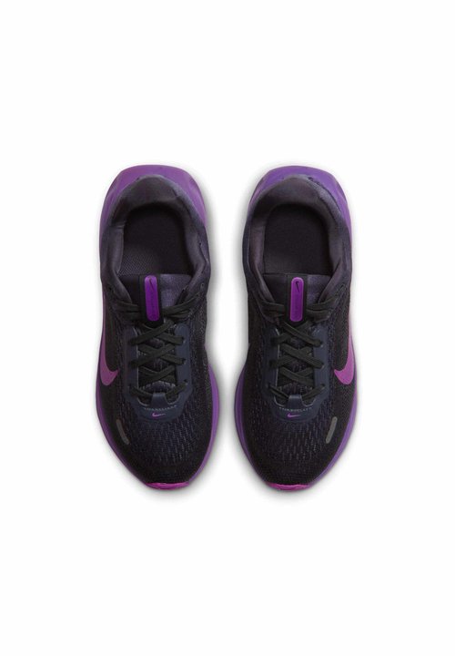 Nike STELLAR RIDE GS UNISEX - Road running shoes - gridiron off-noir dark concord vivid purple — foto 3