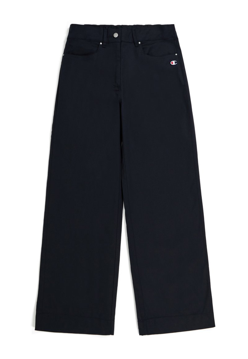 Pantaloni larghi blu scuro in misto cotone, dotati di tasche frontali, chiusura a bottone e un piccolo logo sulla tasca sinistra.