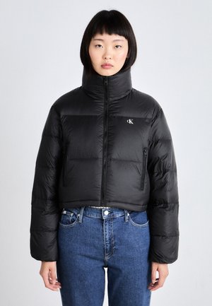 Calvin Klein Jeans Jakna ispunjena paperjem - black
